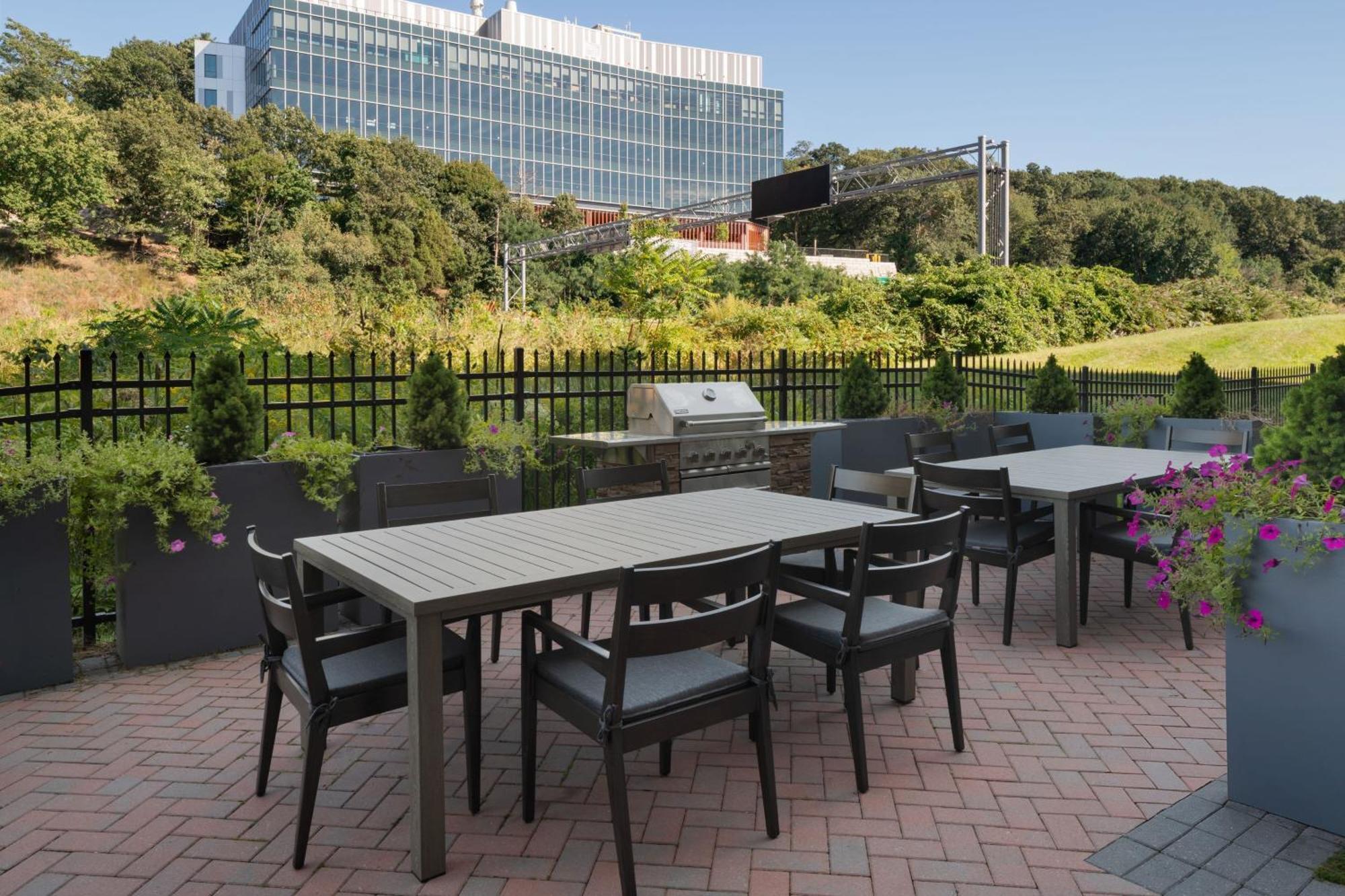 Residence Inn By Marriott Boston Waltham Extérieur photo
